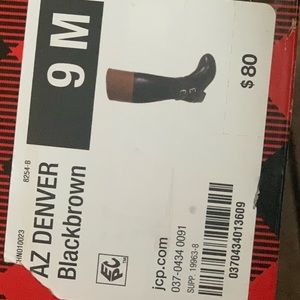 Arizona Black and Brown Boots
Sz 9
$65 
Brand new, worn once
Smoke Free home